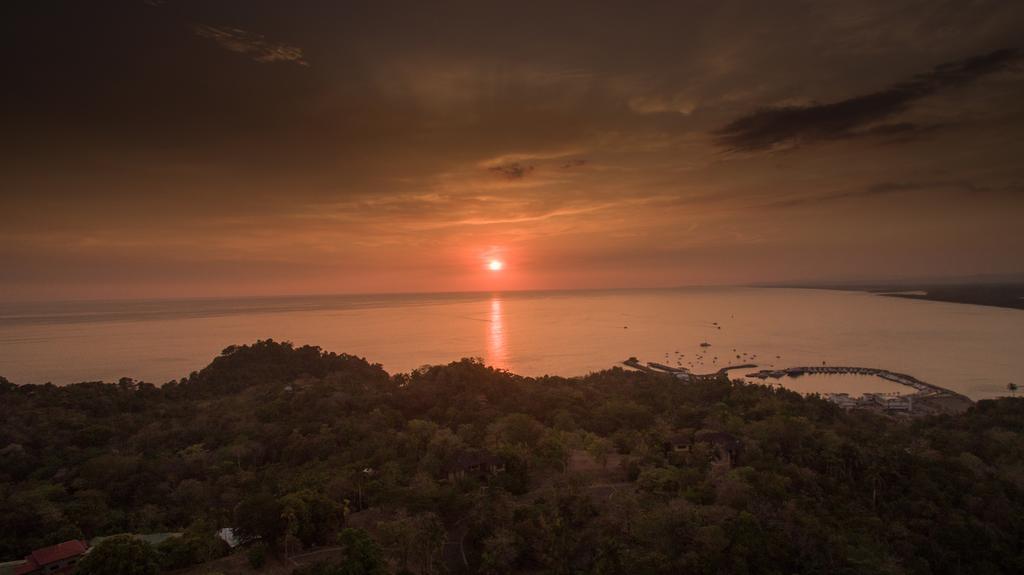 Hotel California Manuel Antonio Eksteriør billede
