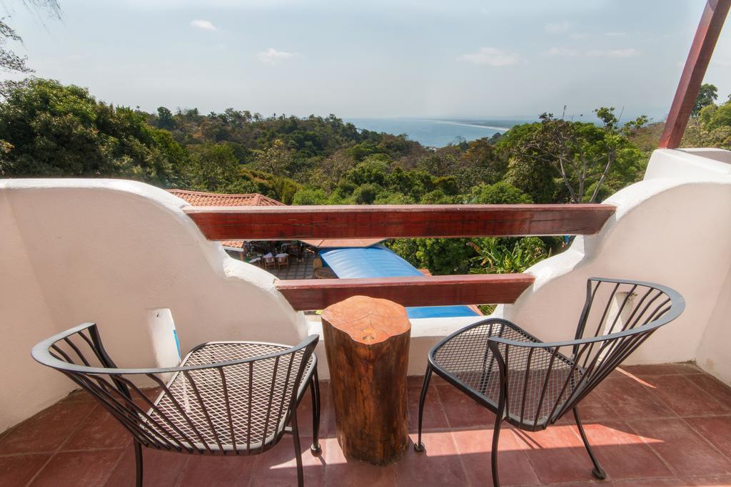 Hotel California Manuel Antonio Eksteriør billede