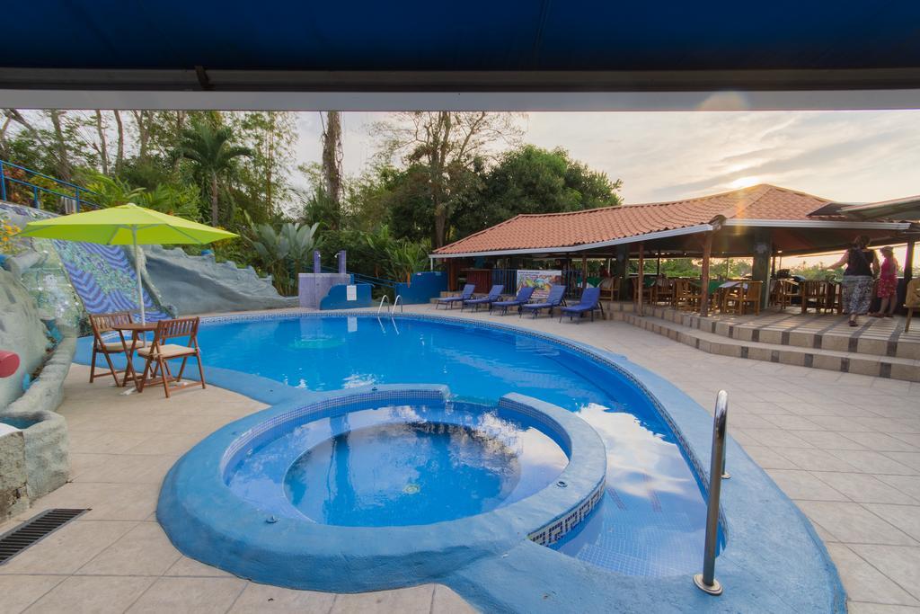 Hotel California Manuel Antonio Eksteriør billede