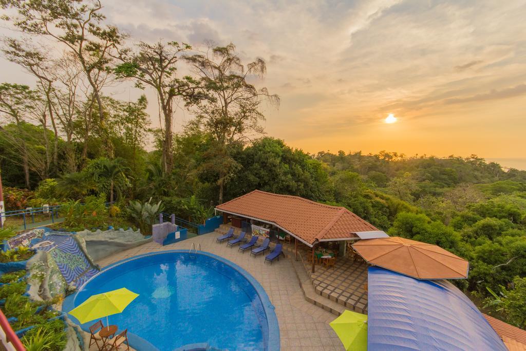 Hotel California Manuel Antonio Eksteriør billede