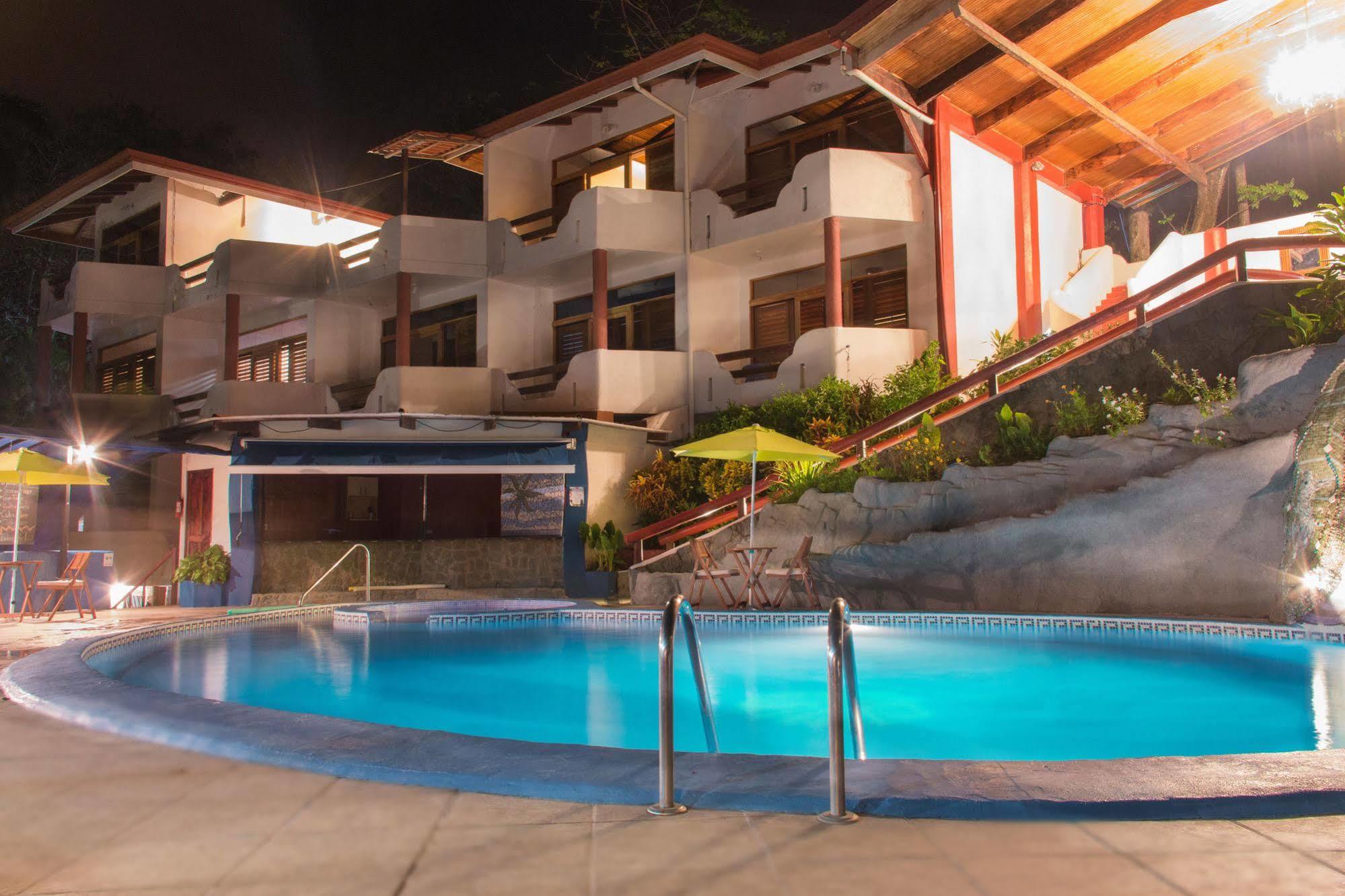 Hotel California Manuel Antonio Eksteriør billede